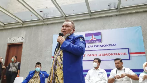 Jhoni Allen Meradang, Gatot Nurmantyo Ditantang! Berani Terima? - GenPI.co