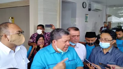 Fahri Hamzah Bongkar Panggung Istana untuk Berbohong - GenPI.co
