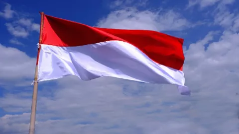 Lagu Indonesia Raya Memiliki 3 Jenis Lirik - GenPI.co