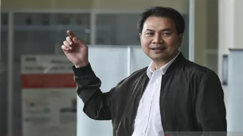 Harta Kekayaan Aziz Syamsuddin Bikin Jantung Berdebar - GenPI.co