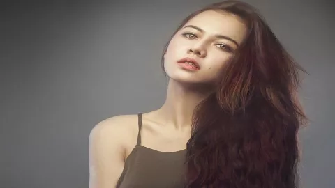 Bukan Bintang Persija, Model Cantik Ini Ungkap Kesedihannya - GenPI.co