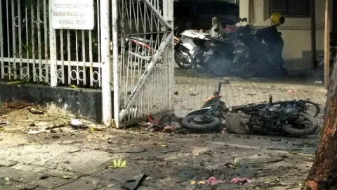 Polisi Harus Mendalami Bom Makassar dengan Sidang Habib Rizieq - GenPI.co