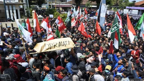 Jika Jokowi Jabat Presiden 3 Periode, Mahasiswa Turun ke Jalan - GenPI.co