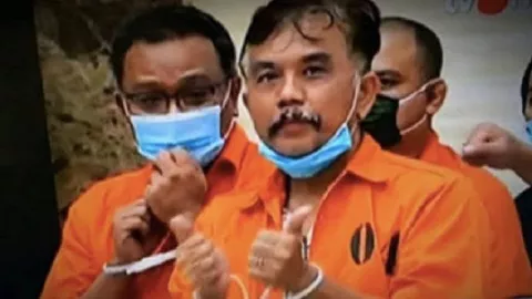 Pengamat Top Kaget, Pentolan KAMI Dituntut 6 Tahun Penjara - GenPI.co