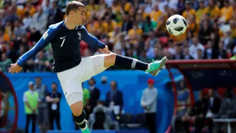 Link Live Streaming Kualifikasi Piala Dunia: Prancis vs Ukraina - GenPI.co