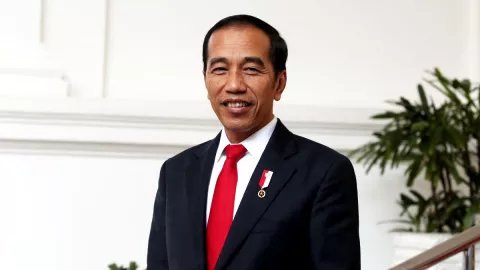 DPR Turun Tangan Gandeng Jokowi dan Prabowo, Ternyata - GenPI.co
