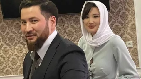 Mengenal Suami Sabina Altynbekova, Pria Paling Beruntung Sedunia - GenPI.co