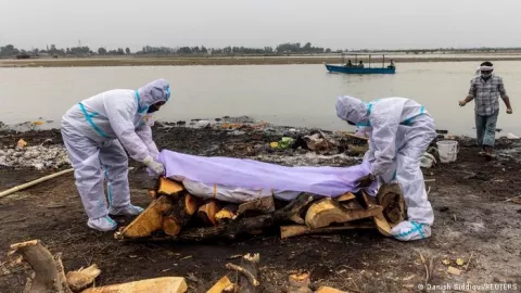 India Temukan 22 Mayat Busuk di Tengah Lautan, Mengerikan! - GenPI.co