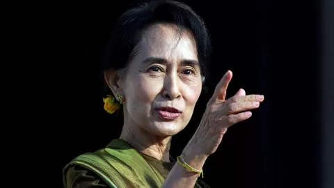 Mendadak, Aung San Suu Kyi Kembali Didakwa, Dunia Dibuat Terkejut - GenPI.co