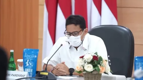 Sandiaga Uno Ajak Pengusaha Bantu Tingkatkan Perekonomian Bali - GenPI.co