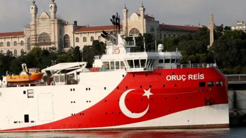 Turki Perkenalkan Kapal Pembelah Lautan, Dunia Dibuat Ketakutan! - GenPI.co