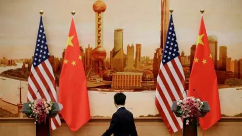 Pertemuan AS-China Bawa Hawa Panas Bak di Neraka, Bergelora! - GenPI.co