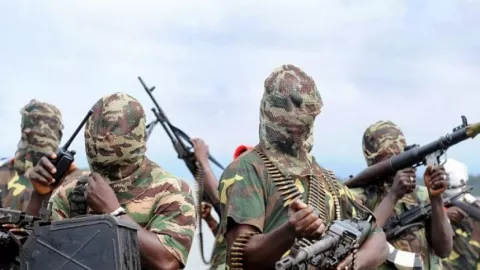 Kehancuran Nigeria, Warga Melarikan Diri, Tentara di Mana-mana - GenPI.co
