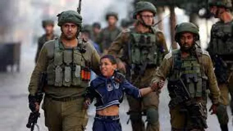 Mencekam, Amuk Israel Menggelegar, Warga Palestina Disiksa Habis - GenPI.co