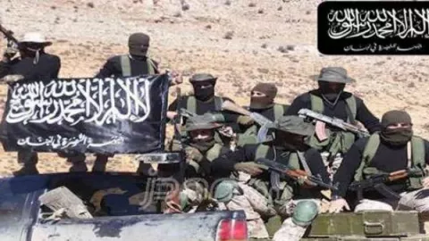 Lagi, ISIS Bunuh 9 Tentara di Suriah - GenPI.co