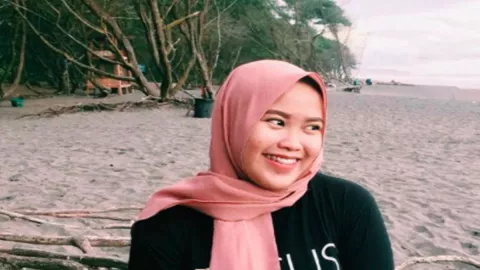 Perempuan Asal Yogyakarta Untung Besar Jual Baju Kualitas Ekspor - GenPI.co