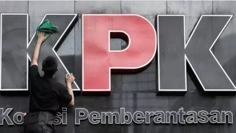 75 Pegawai Tak Lolos TWK Nonjob, Praktisi Analisis SK Kepala KPK - GenPI.co