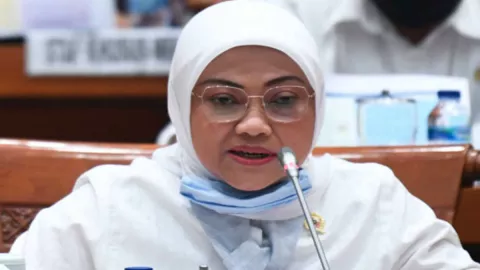 Menaker Ida Fauziyah Tegas Bicara Soal THR - GenPI.co