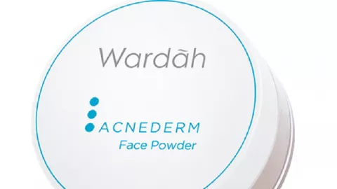 Bedak Wardah Acne Derm Face Powder Cocok untuk Kulit Berjerawat - GenPI.co
