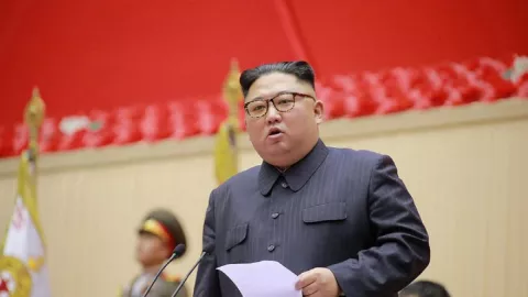 Titah Kim Jong Un Menggelegar, Korut Hadapi Serangan Maut - GenPI.co