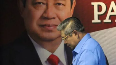 SBY Elus Dada, Sedih Bacanya - GenPI.co