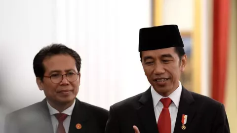 Jubir Jokowi Bocorkan Reshuffle, Kepastiannya Ternyata... - GenPI.co