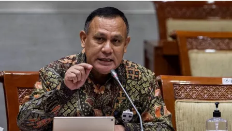 Jokowi Kasih Titah, Firli Malah Anggurin Novel Baswedan cs - GenPI.co