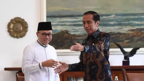 Jokowi Reshuffle Kabinet, Partai Ini Bisa Dapat Durian Runtuh - GenPI.co