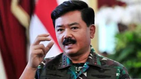 Kepala BIN Gugur, KRI Nanggala Tenggelam, Panglima TNI Tak Aman! - GenPI.co