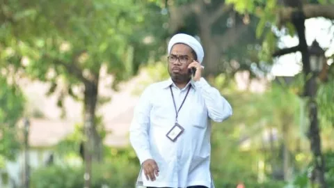 Ali Ngabalin Makin Jemawa, 2 Ketua Muhammadiyah Disuruh Mundur - GenPI.co