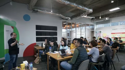 Dukung Adaptasi Bisnis, Gojek Xcelerate Latih 11 Startup - GenPI.co