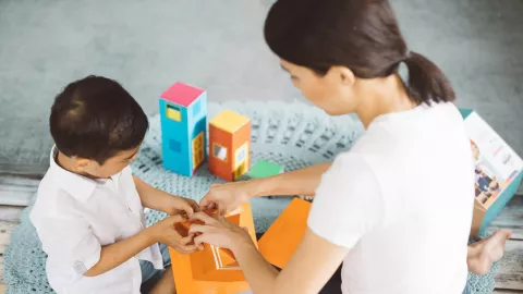 GummyBox Menghadirkan Mainan Edukasi Tanpa Layar untuk Anak-anak - GenPI.co