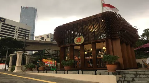 Kafe SSS, Tempat Bintang Lima, Harga Murah Meriah - GenPI.co