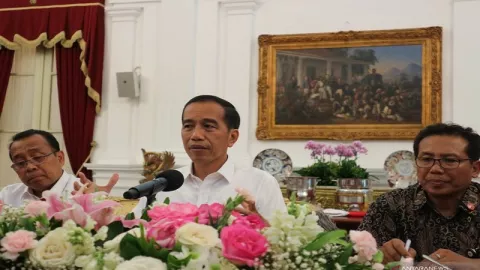 Larangan Cadar, Jokowi: Jangan Jadi Polemik Harus Dimaklumi - GenPI.co