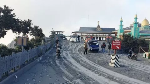 Erupsi Gunung Tangkuban Perahu Tidak Memicu Patahan Cimandiri - GenPI.co