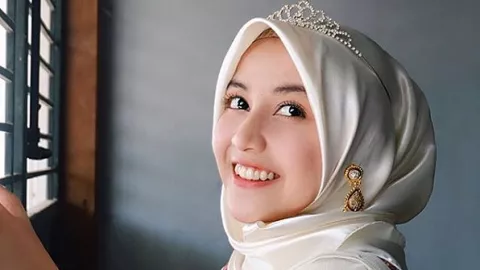 Si Hijab Cantik dari Aceh, Bening dan Bikin Jantung Bergetar - GenPI.co