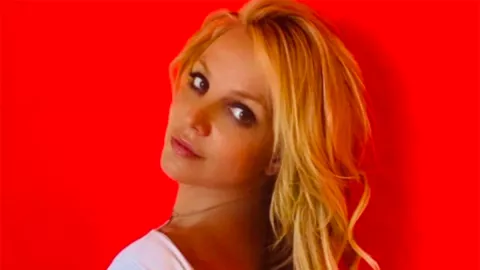 Britney Spears Sedih, Masa Lalunya Diungkap di Film Dokumenter - GenPI.co