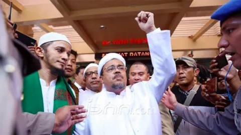 Bacakan Pleidoi, Habib Rizieq Malah Ungkit Kasus Ahok - GenPI.co