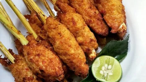 Yuk Bikin Sate Lilit Ayam Khas Bali, Ini Resepnya! - GenPI.co