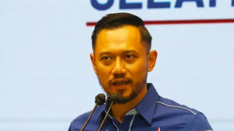 Kubu AHY Beri Serangan Balik, Moeldoko Disebut Begal Politik - GenPI.co