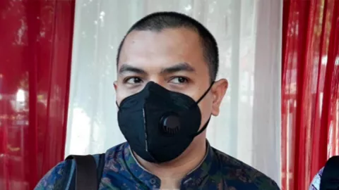 HRS Dituntut 2 Tahun Penjara, Aziz Yanuar Siapkan Senjata Maut! - GenPI.co