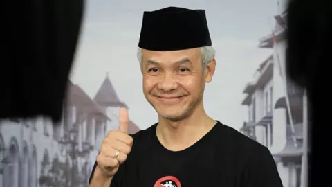 Pak Ganjar, Ada Saran dari Pengamat Supaya Elektabilitas Meroket - GenPI.co