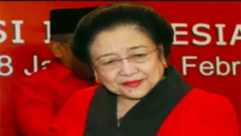 2 Menteri Kerap Menangis saat Bertemu Megawati, Ternyata Mereka.. - GenPI.co
