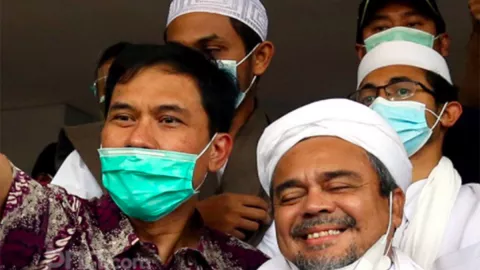 Munarman & Habib Rizieq Memang Klop, Skandal Asmaranya pun Mirip! - GenPI.co