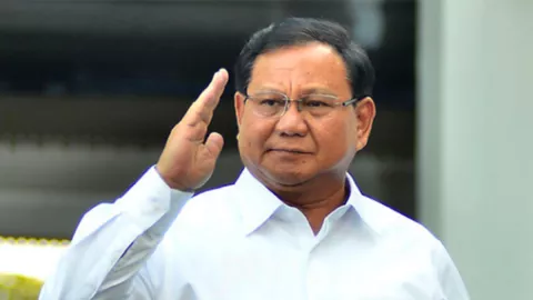 Rocky Gerung Bongkar Strategi Maut Prabowo untuk Pilpres 2024 - GenPI.co
