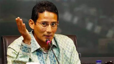 Elektabilitas Sandiaga Uno Salip Prabowo, Pilpres 2024 Memanas! - GenPI.co