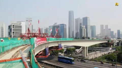 Jembatan Lengkung LRT Keren, Perancangnya Dapat 1 Bulan DOM - GenPI.co