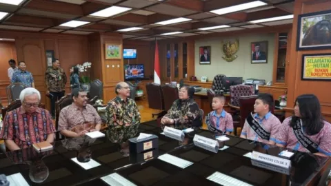 Tiga Bocah Ini Gantikan Peran Menteri LHK, Kemana Siti Nurbaya? - GenPI.co