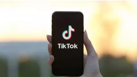 Streaming Musik TikTok Bikin Spotify dan Apple Music Deg-degan - GenPI.co