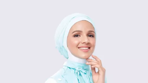 Catat Ya Ukhti, 3 Inspirasi Makeup ala Wardah untuk Tampil Anggun - GenPI.co